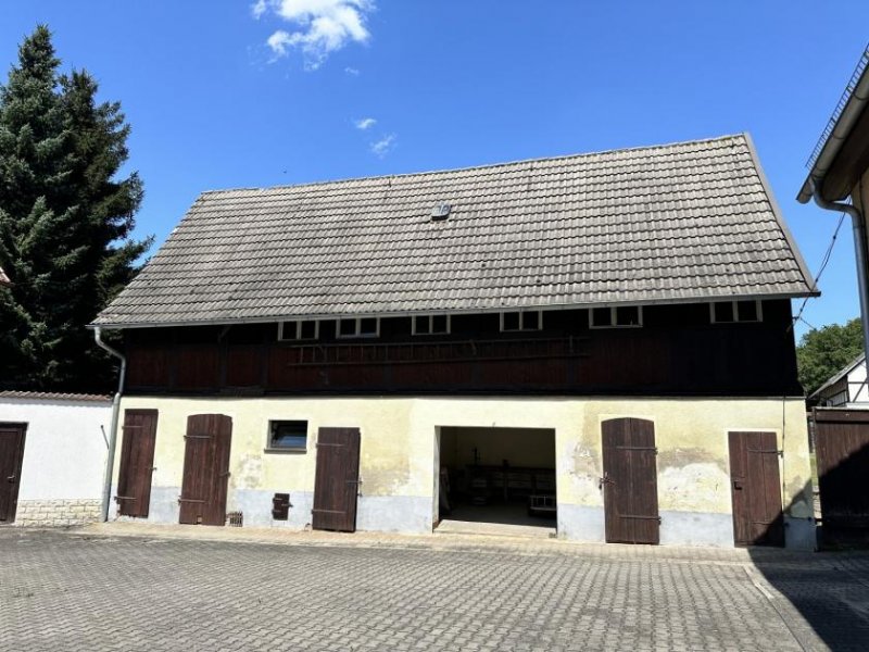 Werdau Sanierungsbed. Wohnhaus mit denkmalgeschütztem Wirtschaftsgebäude + Garage Haus kaufen