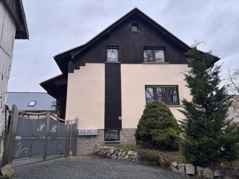 Langenbernsdorf Einzigartiges Anwesen mit Wohnhaus, Gewerbeflächen, Ferienwohnungen und großem Naturareal! Haus kaufen