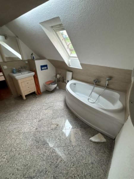 Mylau Günstiges 5-Zimmer EFH in guter Lage mit Burgblick! Haus kaufen