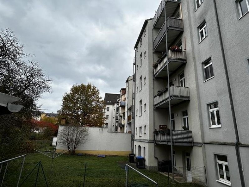 Plauen Schöne helle 3-Raum-Whg. im 1. OG mit Balkon, Laminat bzw. Fliesen, vermietet! Wohnung kaufen