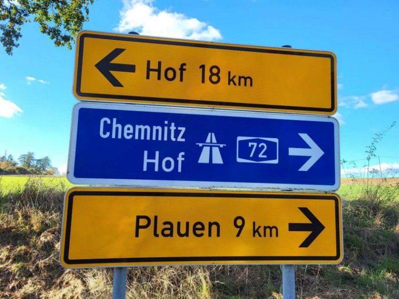 Oelsnitz/Vogtland 8.000 m² Grundstück an der A 72 Pirk/ Weischlitz Grundstück kaufen