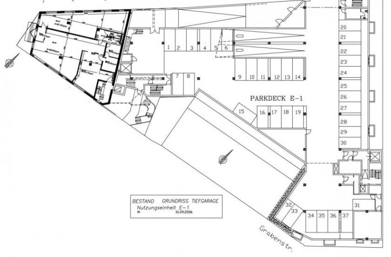 Oelsnitz/Vogtland Geschäftshaus im Zentrum von Oelsnitz/V., ca. 3.800 m² Nutzfläche, san-bed. TG, 77 Stpl., Aufzug Gewerbe kaufen