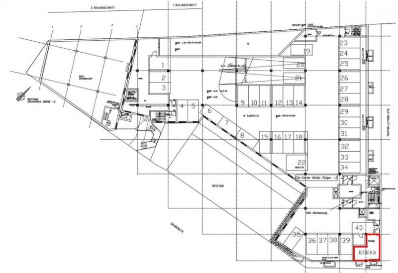 Oelsnitz/Vogtland Geschäftshaus im Zentrum von Oelsnitz/V., ca. 3.800 m² Nutzfläche, san-bed. TG, 77 Stpl., Aufzug Gewerbe kaufen