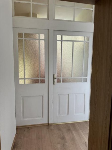 Oelsnitz/Vogtland Schöne 3-Raum-Wohnung in Oelsnitz/V., 2. OG. Leerstehend! Wohnung kaufen