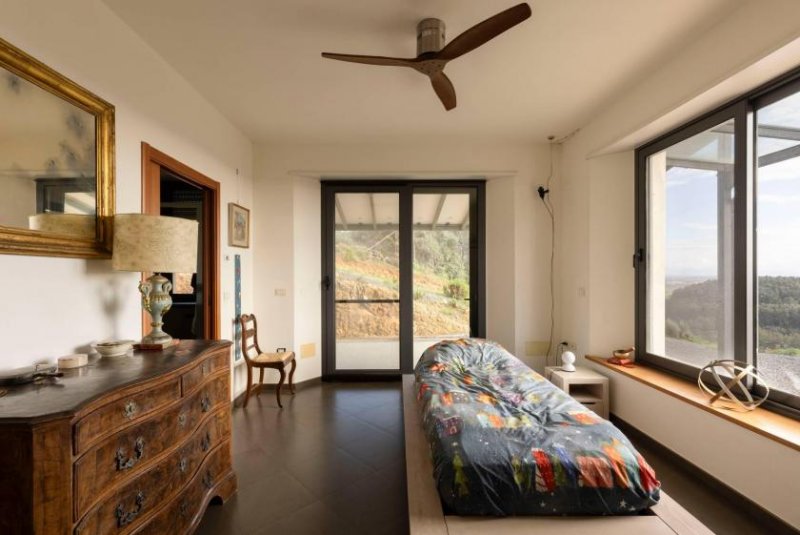 Narbolia Eine aus der Landschaft gebohrene Architektur! Nahe Capo Mannu Haus kaufen