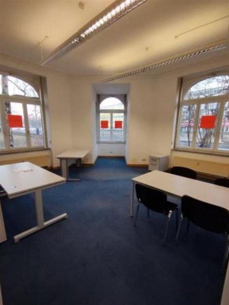 Chemnitz Großzügiges Büro mit fünf Zimmern in zentrumsnaher Lage Gewerbe kaufen