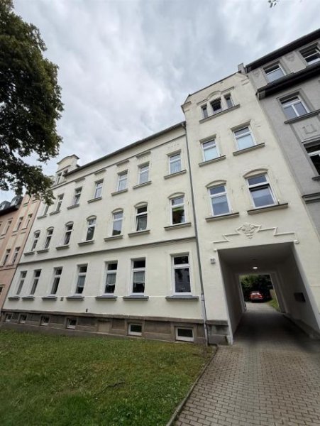 Chemnitz Vollvermietetes und großes MFH mit Balkonen und Stellplätzen in guter und ruhiger Lage! Gewerbe kaufen