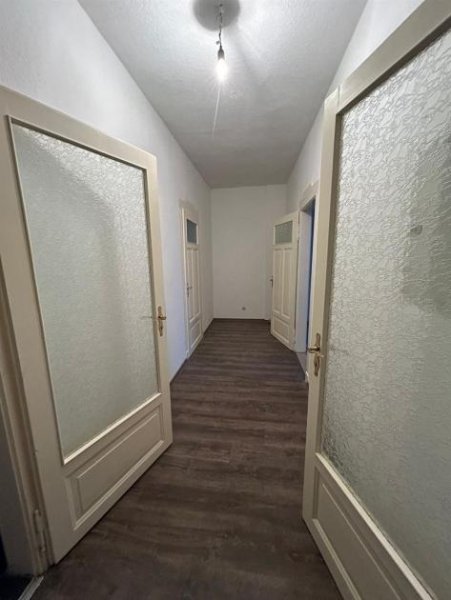 Chemnitz Vollvermietetes Mehrfamilienhaus mit Balkonen und Stellplätzen in guter Lage! Haus kaufen