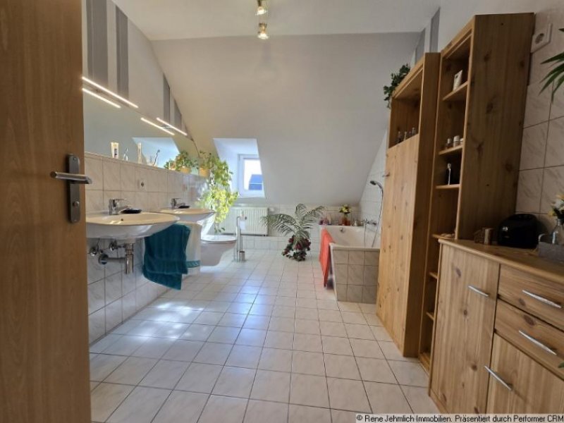 Limbach-Oberfrohna MFH in Limbach-Oberfrohna – Kaufoption zum Nachbargrundstück Haus kaufen