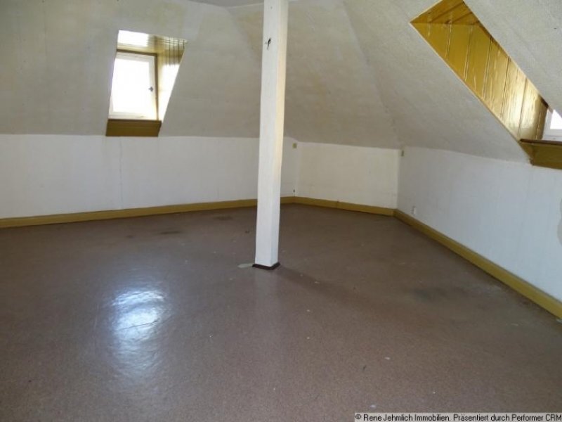 Limbach-Oberfrohna Schönes unsaniertes Haus in Limbach Oberfrohna mit fertiger Planung Haus kaufen
