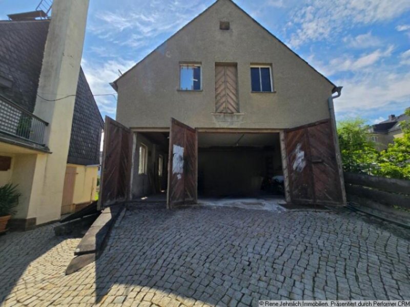 Burgstädt Historisches Einfamilienhaus mit riesigem Nebengebäude, Garagenhof und viel Platz Haus kaufen
