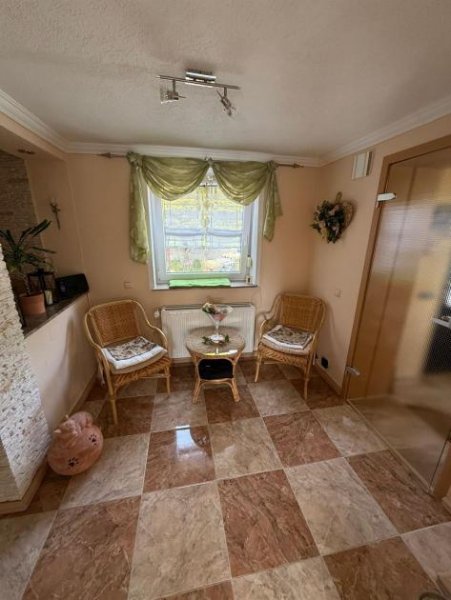 Grüna Bezugsfertiges Einfamilienhaus mit großem Blk, Garage, 2 Bädern und sonnigem Grundstück Haus kaufen