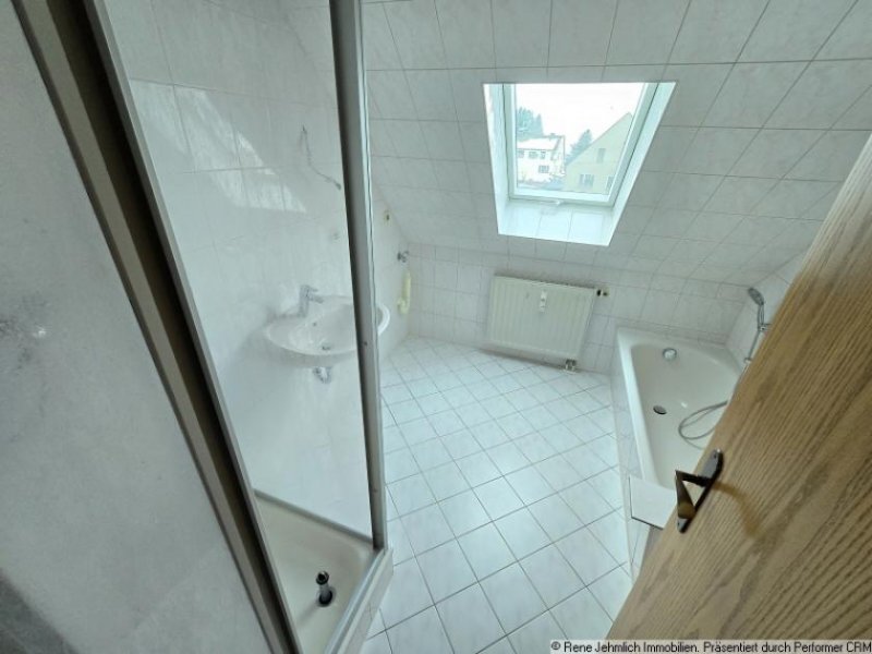 Burkhardtsdorf Charmante Dachgeschosswohnung mit Balkon, Galerie und besonderem Wohngefühl Wohnung kaufen