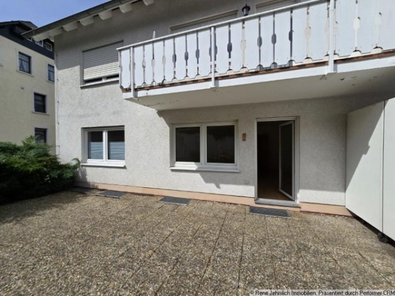 Burkhardtsdorf Ideal für Eigennutzer oder Kapitalanleger – 3-Raum-Wohnung mit Terrasse im EG Wohnung kaufen