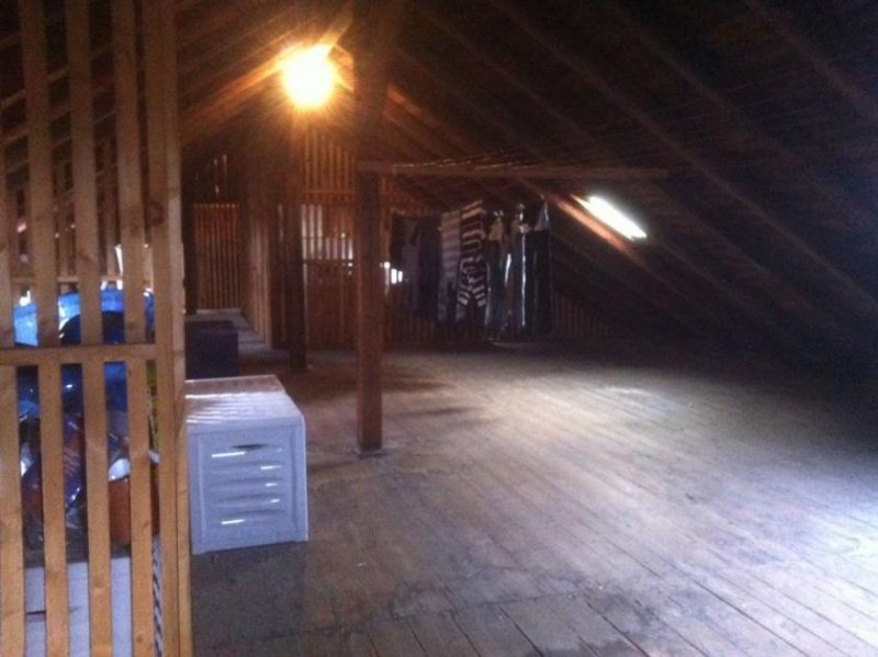 Taura Saniertes und vollvermietetes Mehrfamilienhaus mit SP und Balk. in guter Lage Gewerbe kaufen