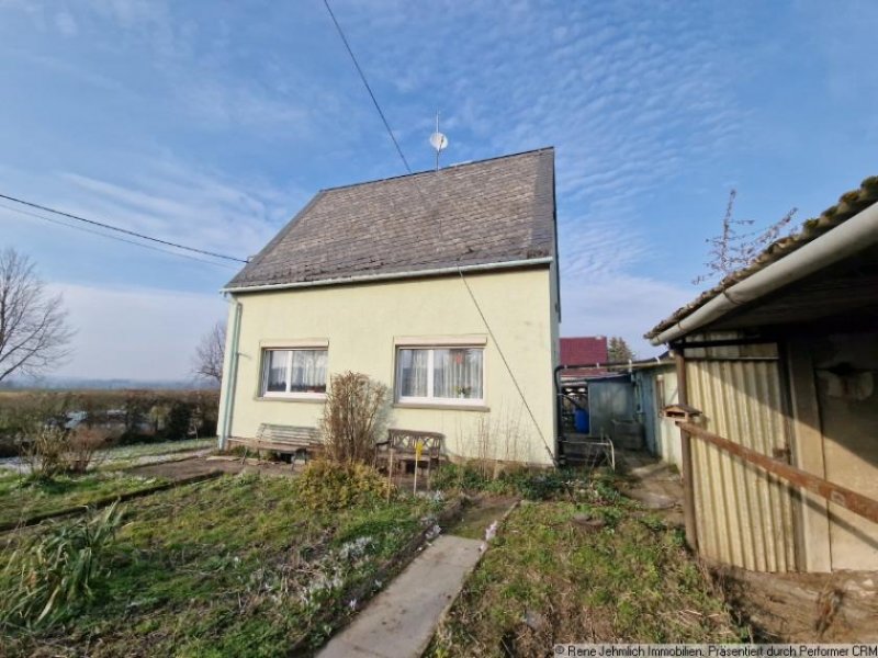 Callenberg Schönes kleines Haus zum Sanieren in Callenberg Haus kaufen