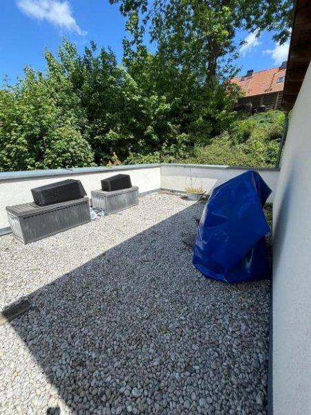 Hohenstein-Ernstthal Neuwertiges EFH, mit großer Garage, Kamin und Dachterrasse vor den Toren von Chemnitz Haus kaufen