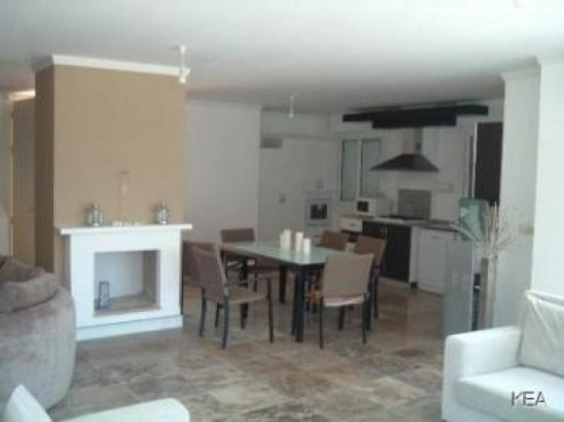 KUSADASI Grosse freistehende Villen mit Meerblick. Gemeinsame Poolanlage. 4 Schlafzimmer,Wohnzimmer mit Kamin Haus kaufen