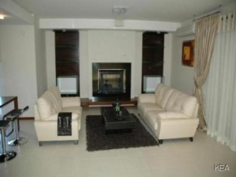 KUSADASI Neue Villen mit Meerblick. Poolanlage. Wohnzimmer mit Kamin, Badezimmer mit Whirlpool. Haus kaufen