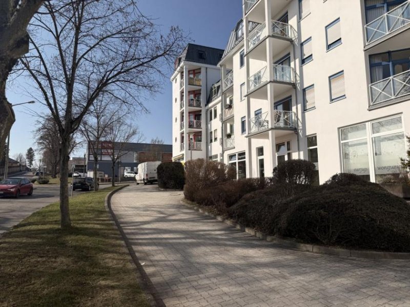 Freiberg Zentrumsnahe Gewerbeeinheit mit zwei Stellplätzen in Freiberg! Gewerbe kaufen