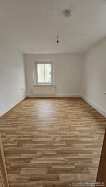 Brand-Erbisdorf 3-Zimmer-Wohnung in Langenau zu verkaufen - selbst nutzen oder vermieten Wohnung kaufen