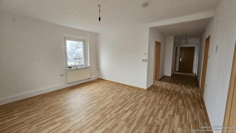 Brand-Erbisdorf 3-Zimmer-Wohnung in Langenau - neue Heizungsanlage Wärmepumpe /Solar in 2025 Wohnung kaufen