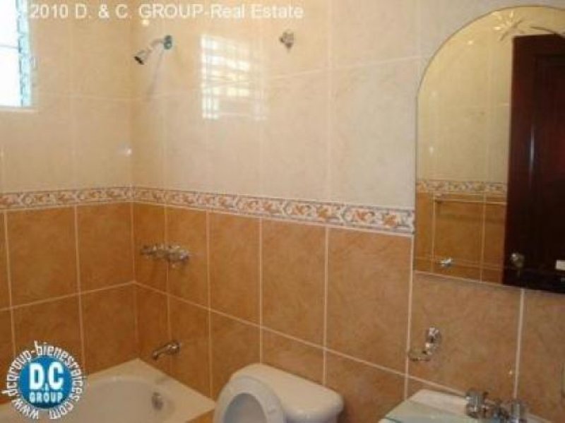 Santiago Neugebautes Einfamilienhaus Haus kaufen