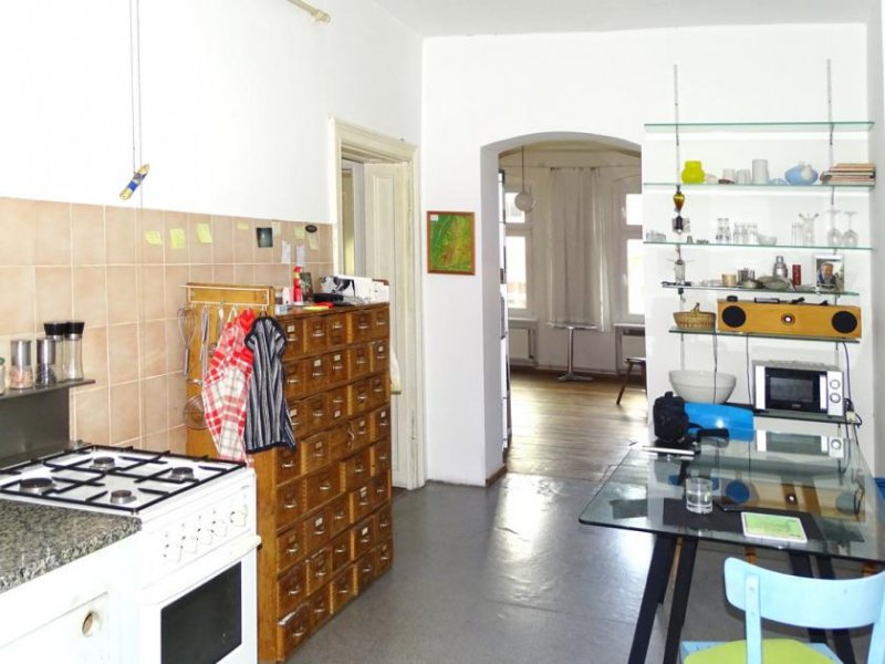 Berlin Charmante 2-Zimmer-Altbauwohnung
in bester Lage von Prenzlauer Berg
-vermietet- Wohnung kaufen