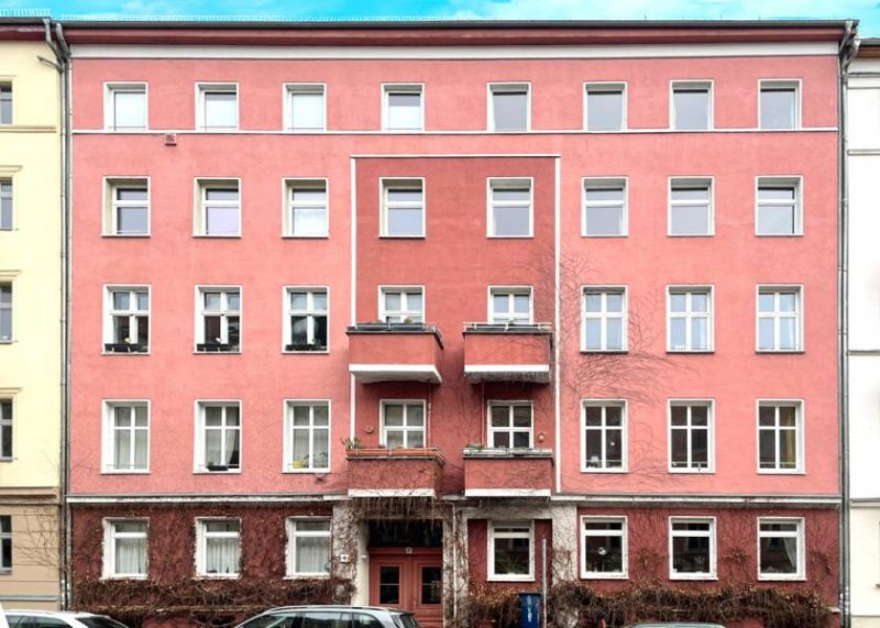 Berlin Charmante 2-Zimmer-Altbauwohnung
in bester Lage von Prenzlauer Berg
-vermietet- Wohnung kaufen