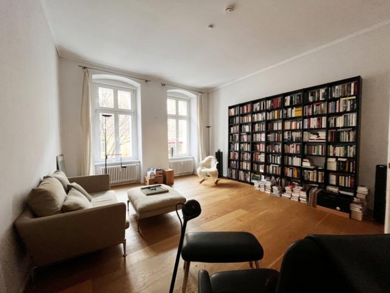 Berlin Charmanter Altbau in Toplage 
bezugsfreie 3-Zimmer mit Balkon
am Zionskirchplatz Wohnung kaufen