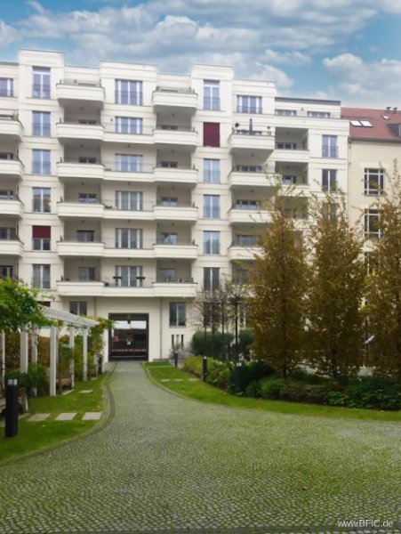 Berlin 3-Zi.-Neubau-Wohnung mit 2 Bädern, Balkon, ruhige Innenhoflage, Bestlage Mitte Wohnung kaufen