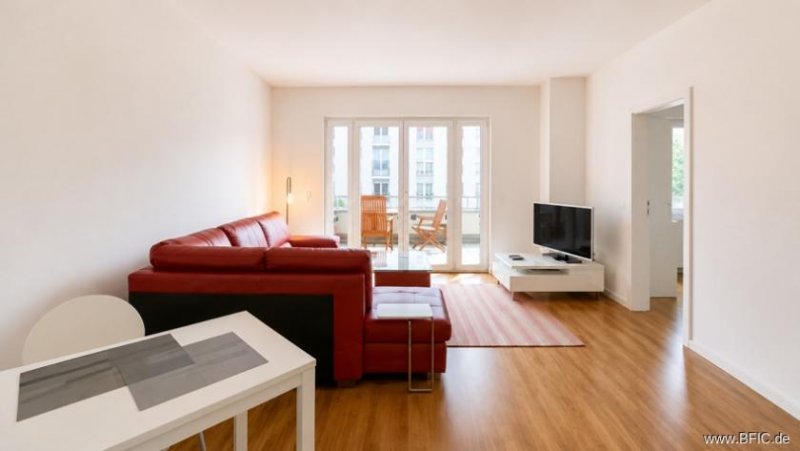 Berlin elegante 2-Zi.-Wohnung mit großem Balkon - möbliert vermietet nähe Spittelmarkt Wohnung kaufen