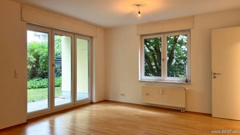 Berlin Ruhige Gartenterrasse mit 3-Zimmer-Wohnung - total zentral Wohnung kaufen
