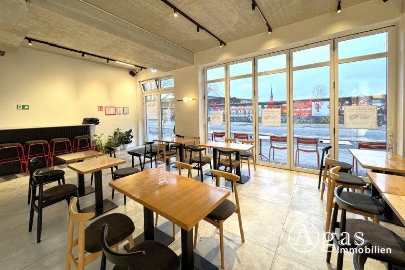 Berlin Gut laufendes Italienisches Restaurant am Boxhagener Platz Gewerbe kaufen