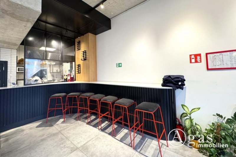 Berlin Gut laufendes Italienisches Restaurant am Boxhagener Platz Gewerbe kaufen