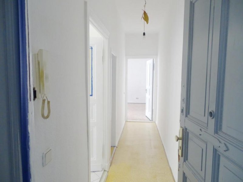 Berlin Bezugsfreie ruhige 
1-Zimmer-Altbauwohnung
in begehrter Lage Friedrichhain Wohnung kaufen