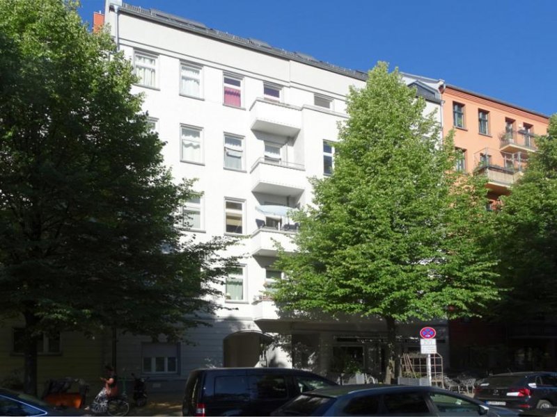 Berlin Attraktive 3,5-Zimmer Altbauwohnung
mit offener Wohnküche und Balkon
-Friedrichshain- Wohnung kaufen
