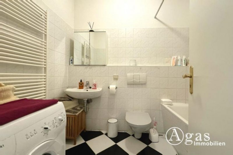 Berlin 2-Zimmer-Altbauwohnung im begehrten Prenzlauer Berg, vermietet! Wohnung kaufen