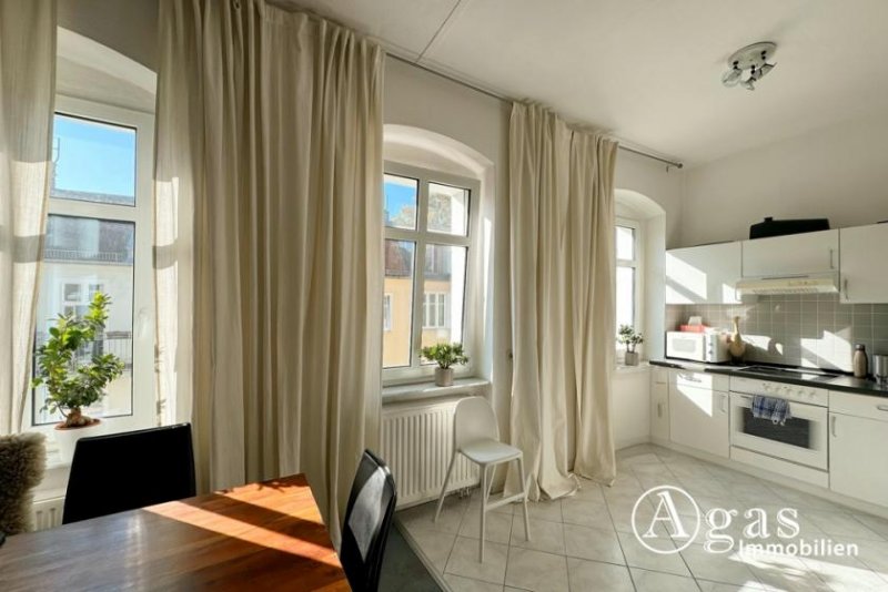 Berlin 2-Zimmer-Altbauwohnung im begehrten Prenzlauer Berg, vermietet! Wohnung kaufen