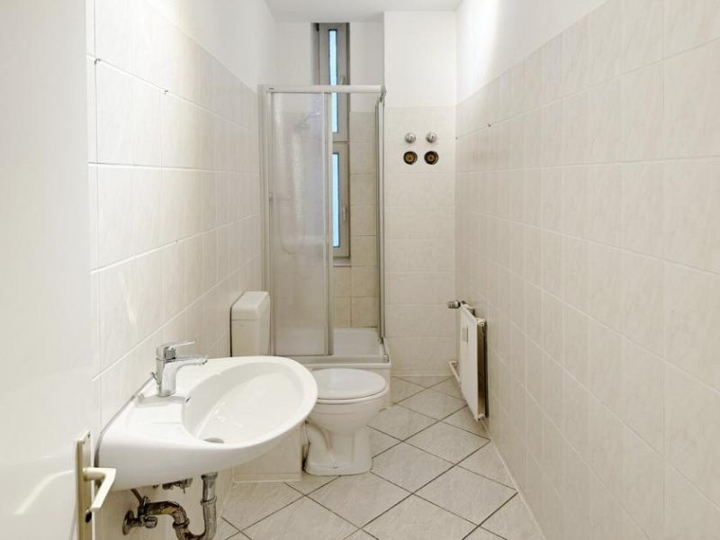 Berlin Attraktive, bezugsfreie 
1-Zimmerwohnung mit Balkon 
in begehrter Prenzlauer Berg Lage Wohnung kaufen