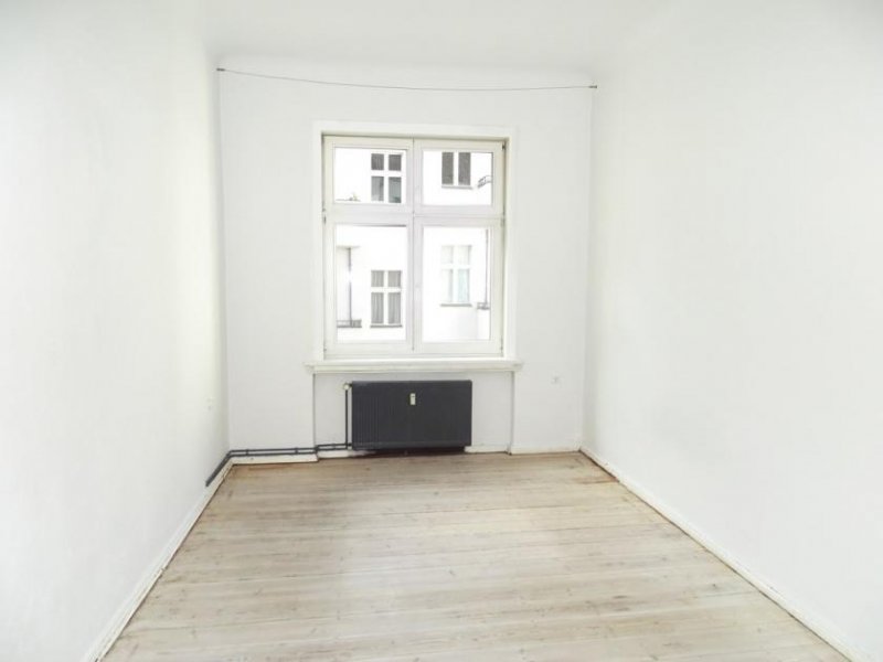 Berlin Bezugsfreie 2-Zimmerwohnung
mit Balkon in begehrter
Prenzlauer Berg Lage Wohnung kaufen