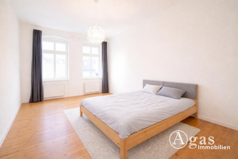Berlin Charmante 2-Zi-Altbauwohnung mit Balkon in ruhiger Hinterhauslage Wohnung kaufen