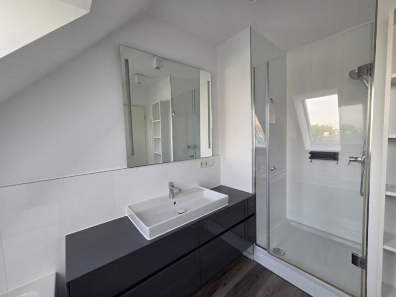 Berlin Exquisite Dachgeschosswohnung im Humannkiez Wohnung kaufen