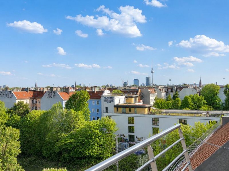 Berlin Exquisite Dachgeschosswohnung im Humannkiez Wohnung kaufen
