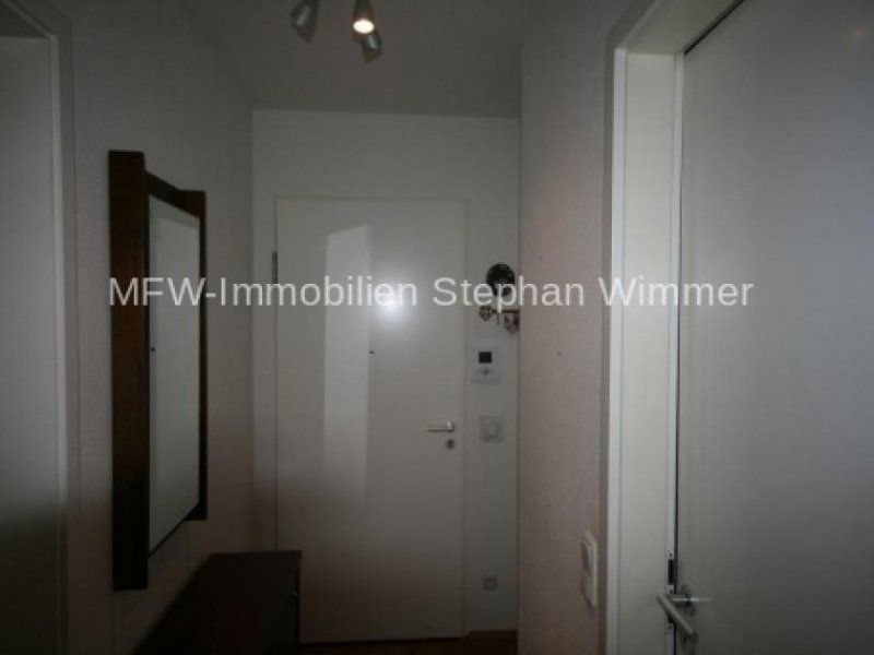 Berlin 2 Zimmer ETW zu verkaufen
Berlin Charlottenburg Wohnen direkt an einem Spreearm-idyllisch und ruhig Wohnung kaufen