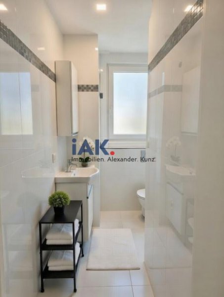 Berlin City-Living pur: Lichtdurchflutete Wohnung am Ernst-Reuter-Platz! Wohnung kaufen