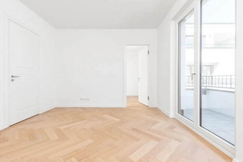 Berlin Prov.-frei: Großzügige 4-Zimmer Penthouse Wohnung kaufen