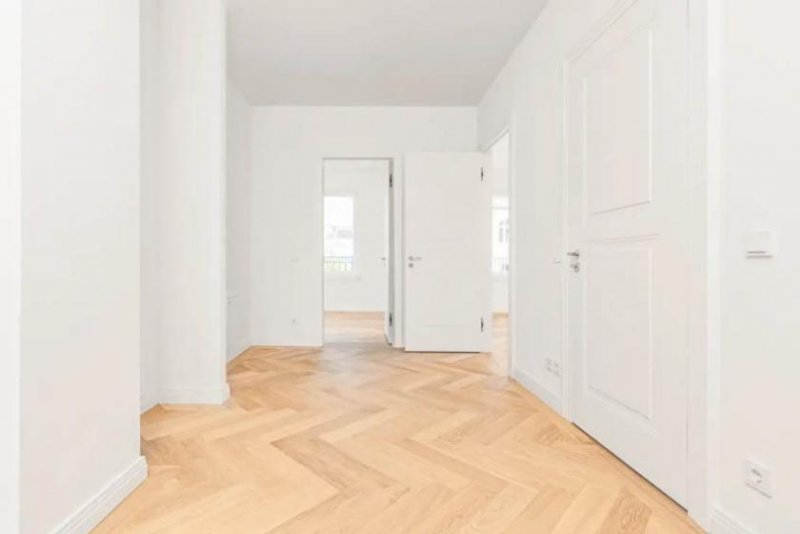 Berlin Prov.-frei: Großzügige 4-Zimmer Penthouse Wohnung kaufen