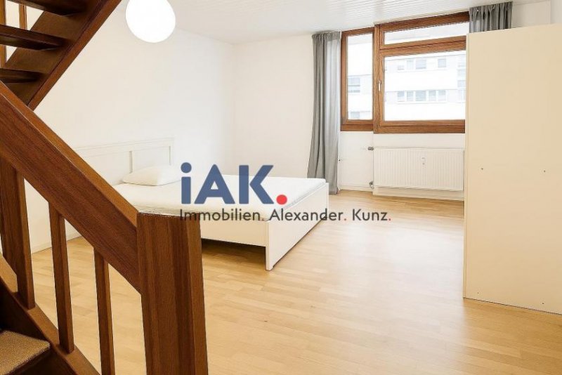 Berlin Charmante 2-Zimmer‑Maisonette mit Balkon & EBK in Charlottenburg - ideal zum Wohlfühlen Wohnung kaufen