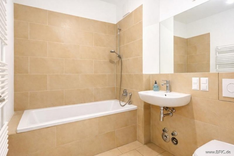 Berlin bezugsfreie 2-Zi.-Garten-Wohnung am Park Gleisdreieck Wohnung kaufen